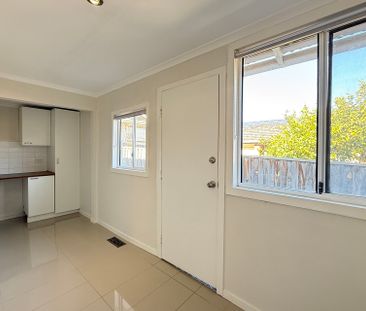 1/4 Campbell Street, Kew - Photo 3