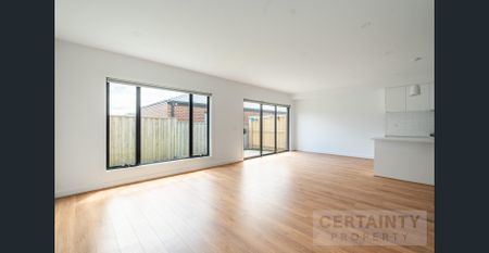 Modern Family Living in the Heart of Donnybrook! - Photo 4