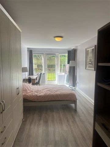 APARTMENT 9 CADDELL THE LINKS STATION ROAD PORTMARNOCK CO. DUBLIN, Portmarnock, North County Dublin, D13 PX81, D13 PX81 - Photo 2