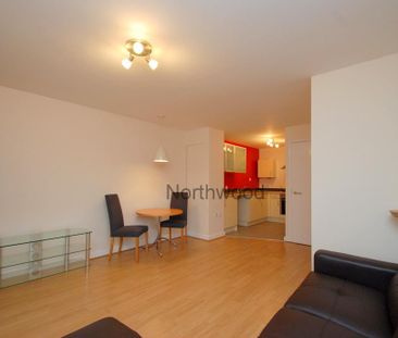 1 bedroom flat to rent - Photo 1