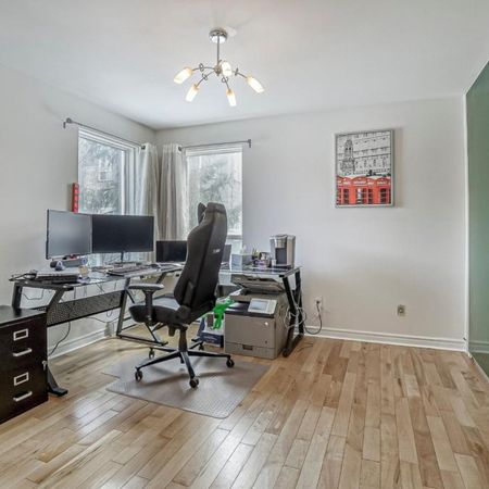 SUPERBE CONDO 4½ A LOUER - Photo 4