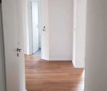 Schöne 3-Zimmer Wohnung in SG-Ohligs, Nähe S-Bahn Halt Vogelpark - Photo 1