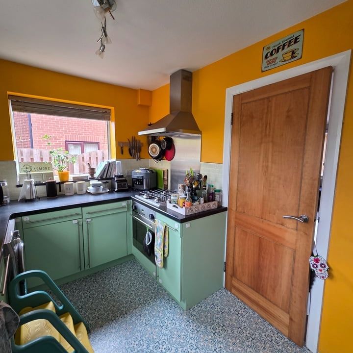 2 Bed Semi-Detached House, Ashwell Road, S13 - Photo 1