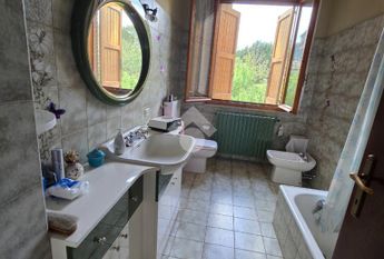 Casa indipendente in affitto