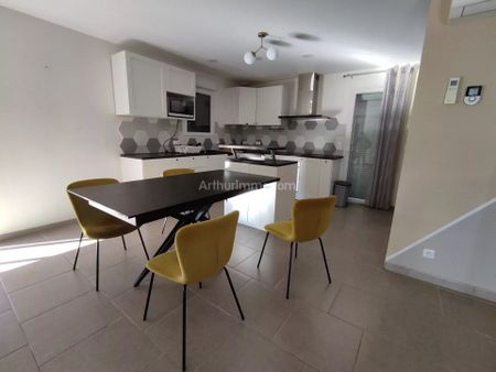 Location Maison 5 pièces 113 m2 à Sainte-Tulle - Photo 2