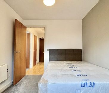 2 bedroom flat to rent - Photo 6