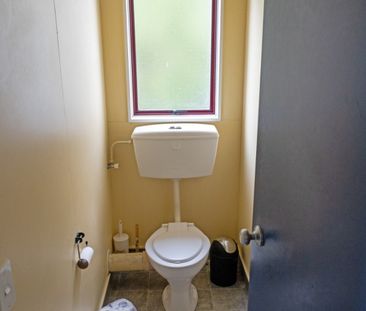 Two more flatmates needed for 2026 - Photo 1