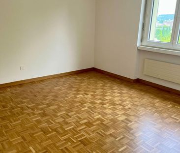 Newly renovated 4.5-room apartment in a quiet location in Bronschhofen - Photo 4