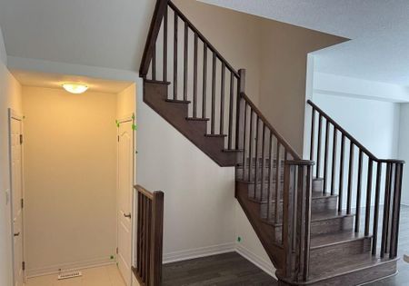 For Lease - 48 Varsity Drive, Welland, Ontario - Photo 4