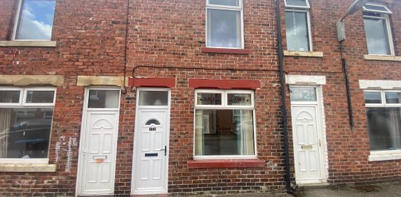2 bed terraced house to rent in Hillbeck Street, South Church, DL14 - Photo 2