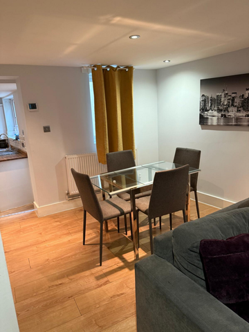 2 bedroom cottage to rent - Photo 2