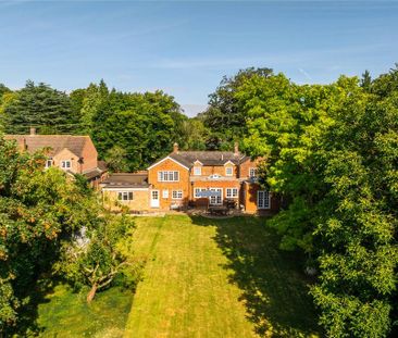 5 bedroom detached house to rent - Photo 2