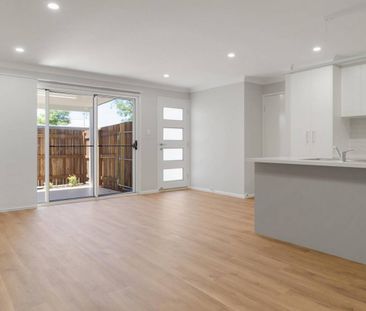 Brand New | Premium 2 Bedroom, 2 Bathroom Living in Newtown - Photo 3