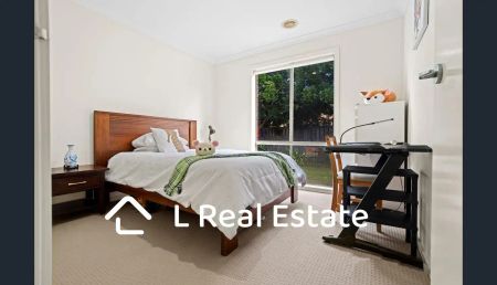 “Unfurnished 4-bedroom house for rent” - Photo 5