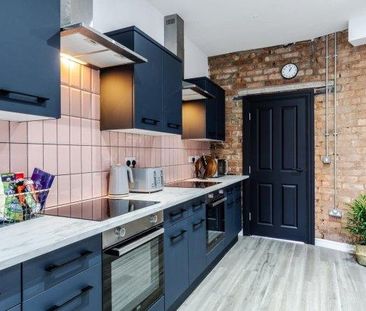 1 bedroom in a house share to rent - Photo 6