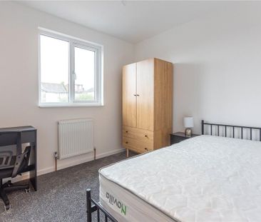 6 bedroom bungalow to rent - Photo 4