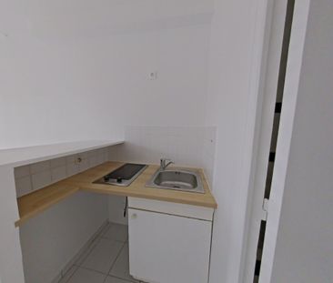 STUDIO A LOUER - PARIS 6EME ARRONDISSEMENT Odeon 2 - 17.39 m - 762 € - Photo 3