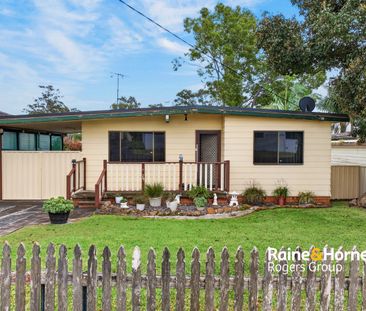 Charming Two-Bedroom Cottage in Manner­ing Park! - Photo 6