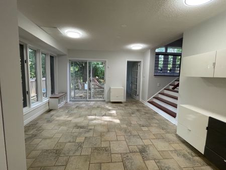 For Lease - 435 Maple Avenue, Oakville, Ontario - Photo 4