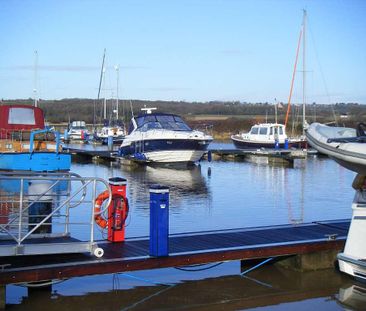 4 bedroom terraced house to rent - Photo 4