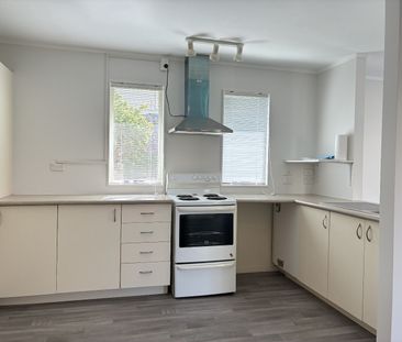 Low maintenance townhouse - Photo 5