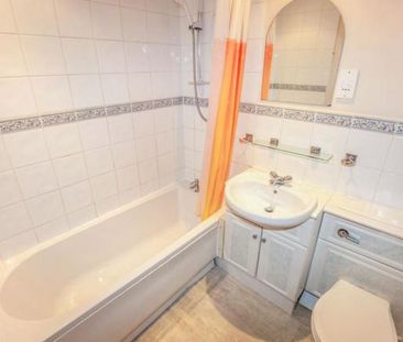 2 bedroom town house to rent Saffron Drive, Oakwood, DE21 - Photo 4