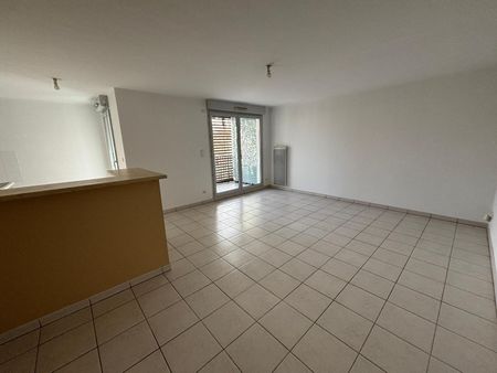 Location Appartement 3 pièces 66m² TOULOUSE 31200 - Photo 2