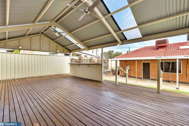 244 Kesters Road, 5096, Para Hills Sa - Photo 1