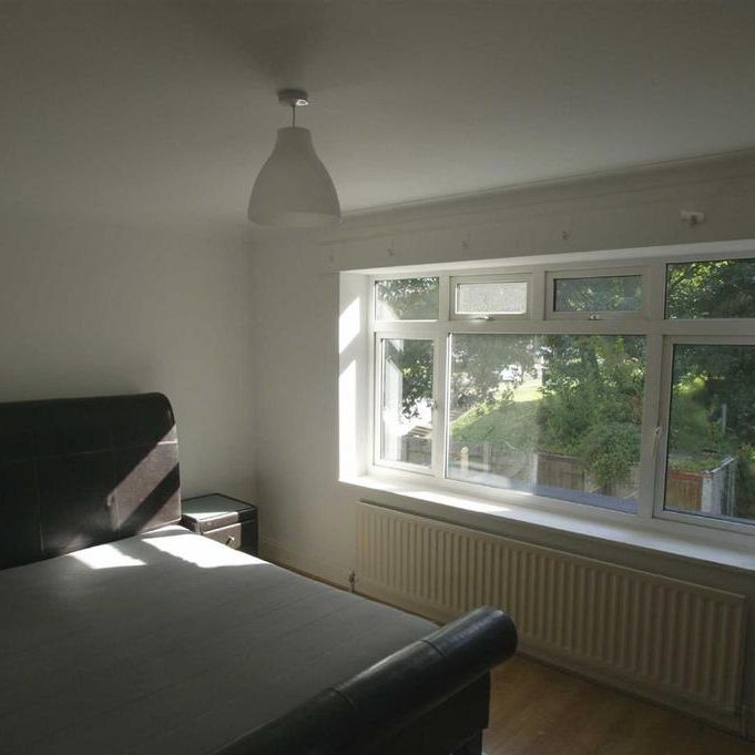 1 bedroom house of multiple occupation to rent - Photo 1