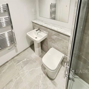 apartment to rent Castle Street, Luton, Bedfordshire, LU1 - Photo 2