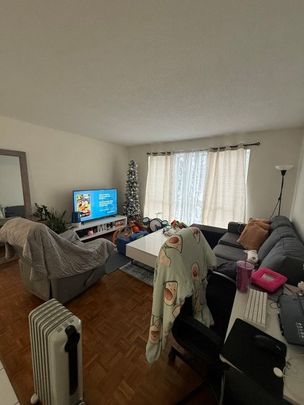 For Lease - 72 Lake Avenue Unit# 203, Richmond Hill, Ontario - Photo 1