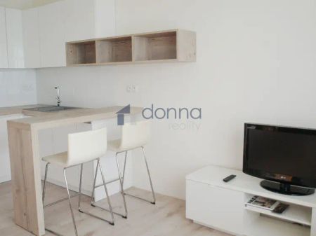 Pronájem pěkné garsoniéry 29 m - Photo 2