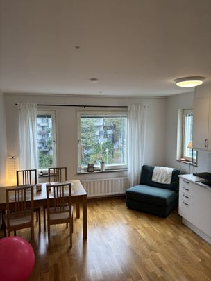 Sirapsvägen, Farsta - Photo 1