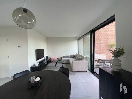 Appartement te huur - Foto 2