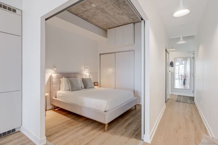 For Lease - 205 Manning Avenue Unit# 417, Toronto, Ontario - Photo 2