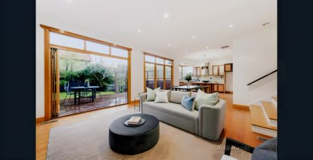 4 Bed, 2 Bath - Photo 3