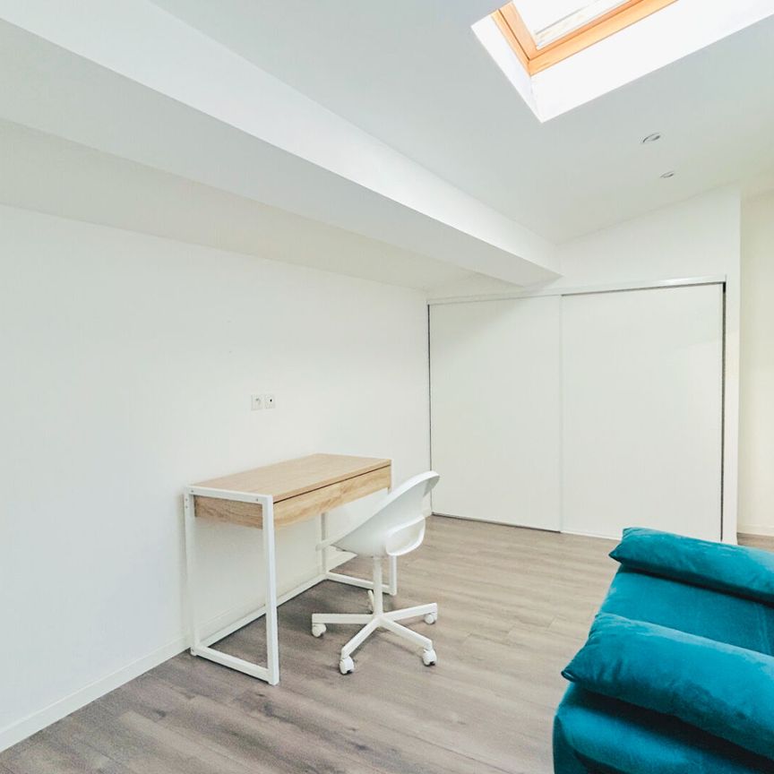 A LOUER APPARTEMENT DE TYPE 3 MEUBLE - SAINT ANDRE DE CUBZAC CENTRE - Photo 1