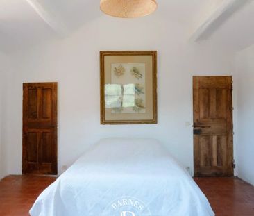 Tout savoir sur cette maison dans le quartier Est-Repentance-Les Tr... - Photo 5