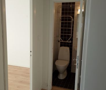 Körsbärsvägen, Stockholm - Photo 4