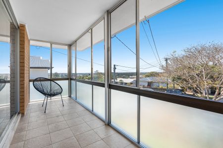 63 McGahan Street, Carina Heights QLD 4152 - House For Rent | Domain - Photo 4