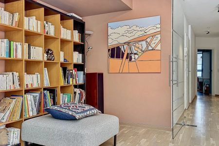 Rez de Chaussée avec jardin - 3 chambres / double parking interne - Foto 2