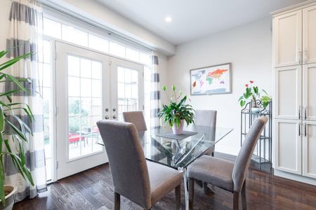 For Lease - 8 Bannister Crescent Unit# Upper, Brampton, Ontario - Photo 2