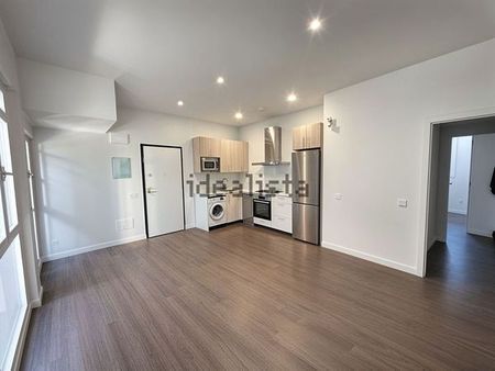 Alquiler de piso en Calle Tántalo - Photo 5