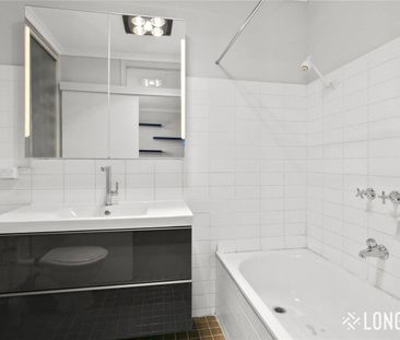 Convenience in the heart of Hawthorn East - Photo 4