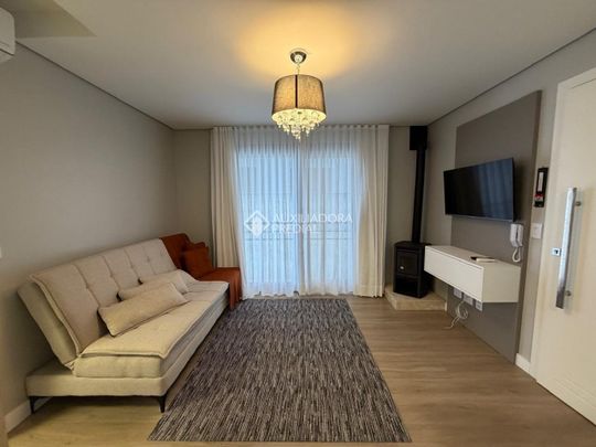 Apartamento com 2 quartos e 70m² para alugar em Centro, Gramado. - Photo 1