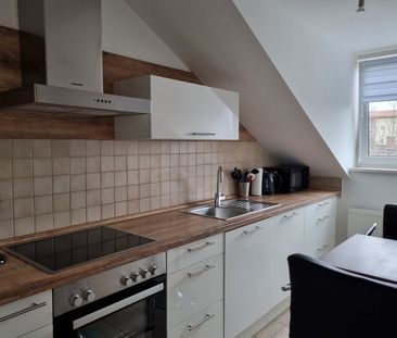 Kleine, gemütliche 3 Zimmer-DG-Wohnung mit Balkon! - Foto 1