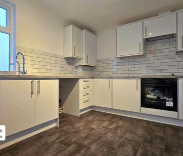 Stafford Road, Wallington, Surrey, SM6 - Photo 2