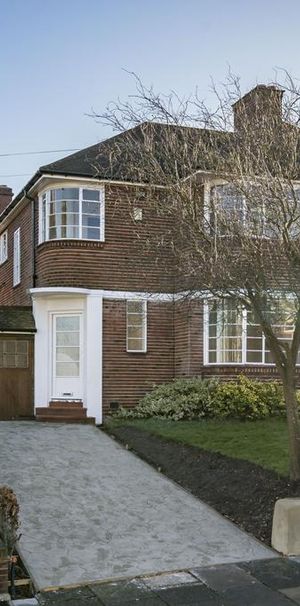 3 bedroom semi-detached house to rent - Photo 2
