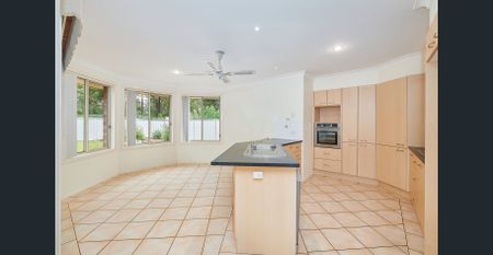 LOCATION AND LIFESTYLE! - Photo 4