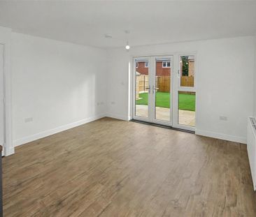 2 bedroom semi-detached house to rent - Photo 1
